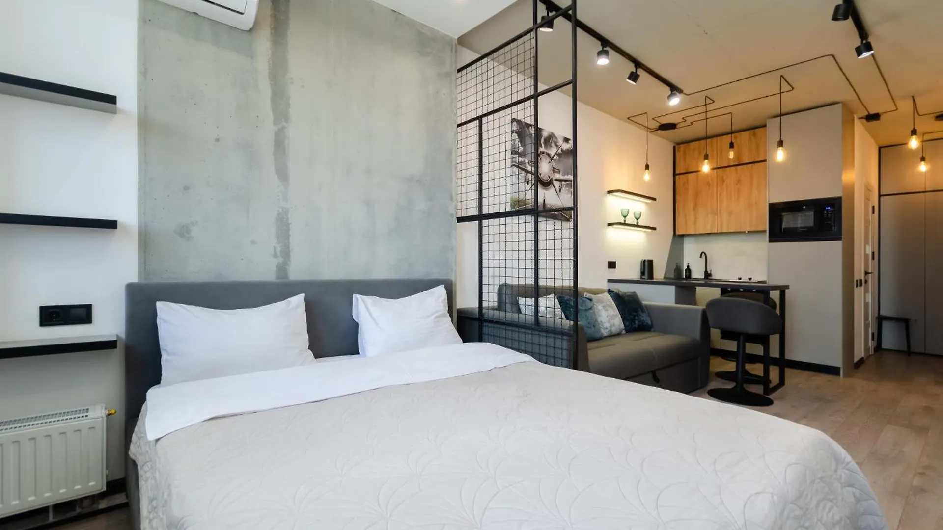 Lägenhet Petrovdom 13-92-433-267-196-433 Luxury Living In Rc Manhattan Kiev Ukraina