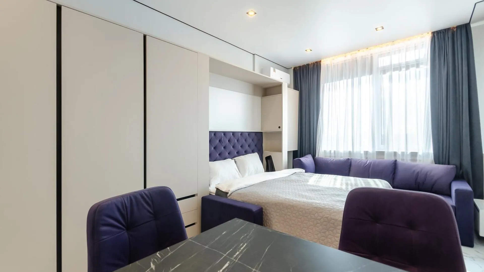 קייב Petrovdom 13-92-433-267-196-433 Luxury Living In Rc Manhattan 0*,