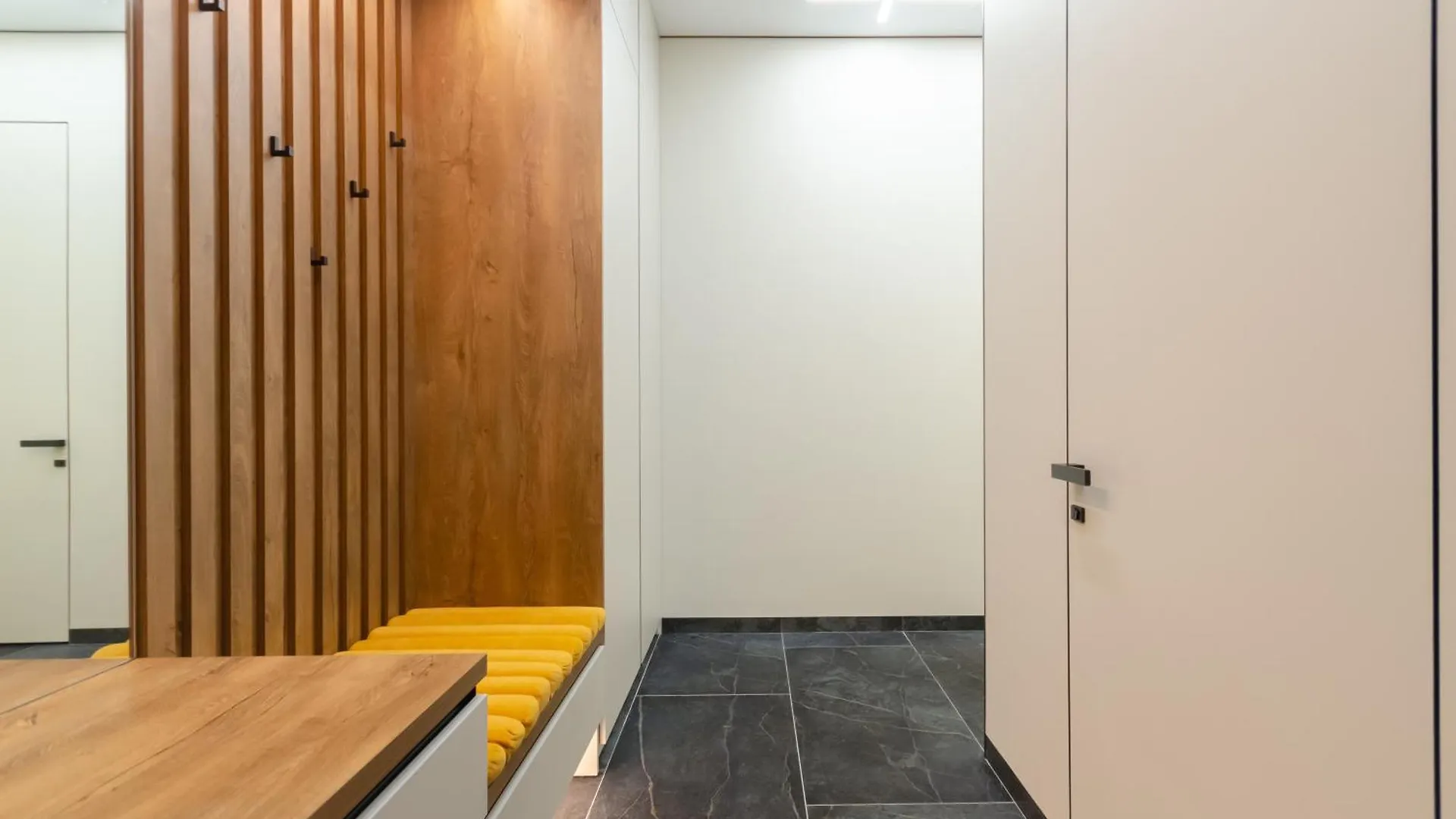 דירה קייב Petrovdom 13-92-433-267-196-433 Luxury Living In Rc Manhattan אוקראינה