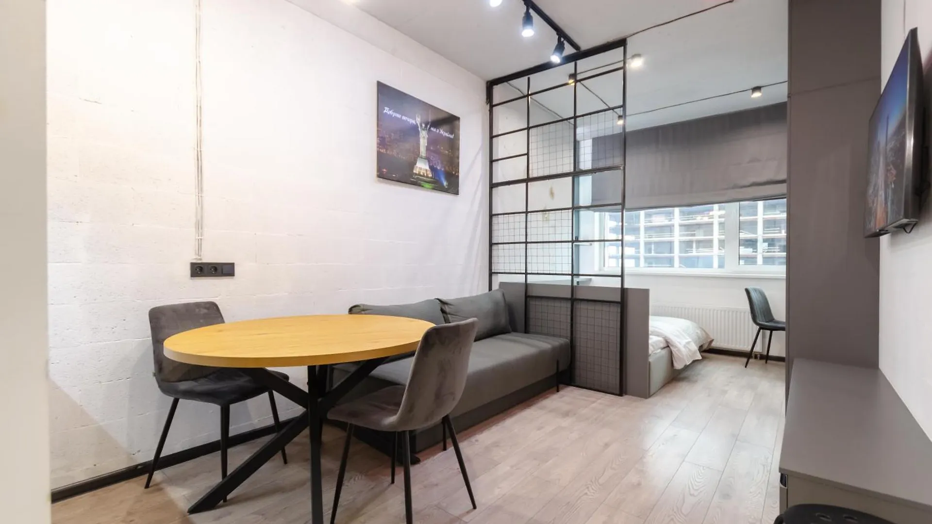 דירה קייב Petrovdom 13-92-433-267-196-433 Luxury Living In Rc Manhattan אוקראינה