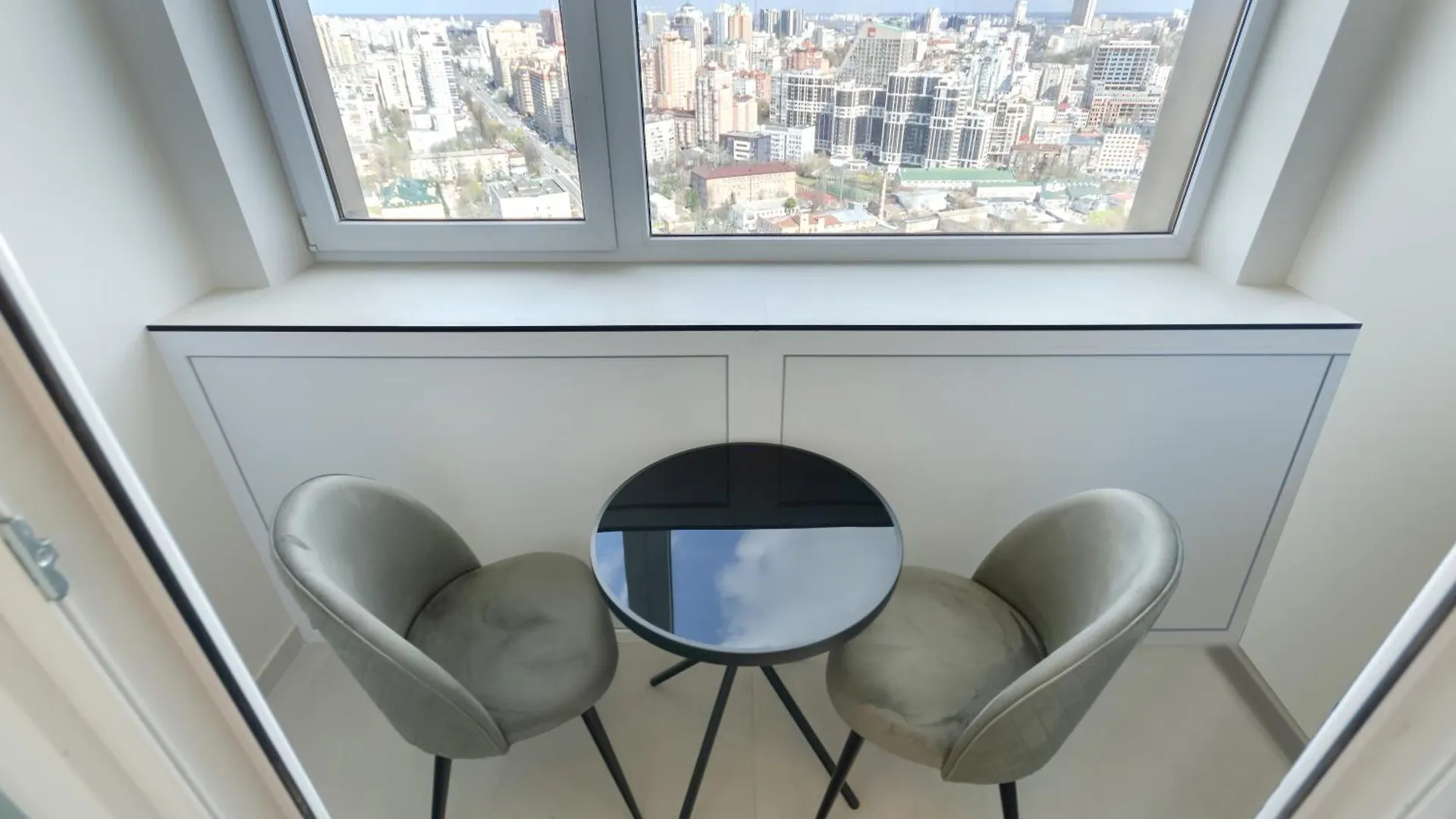 קייב Petrovdom 13-92-433-267-196-433 Luxury Living In Rc Manhattan דירה